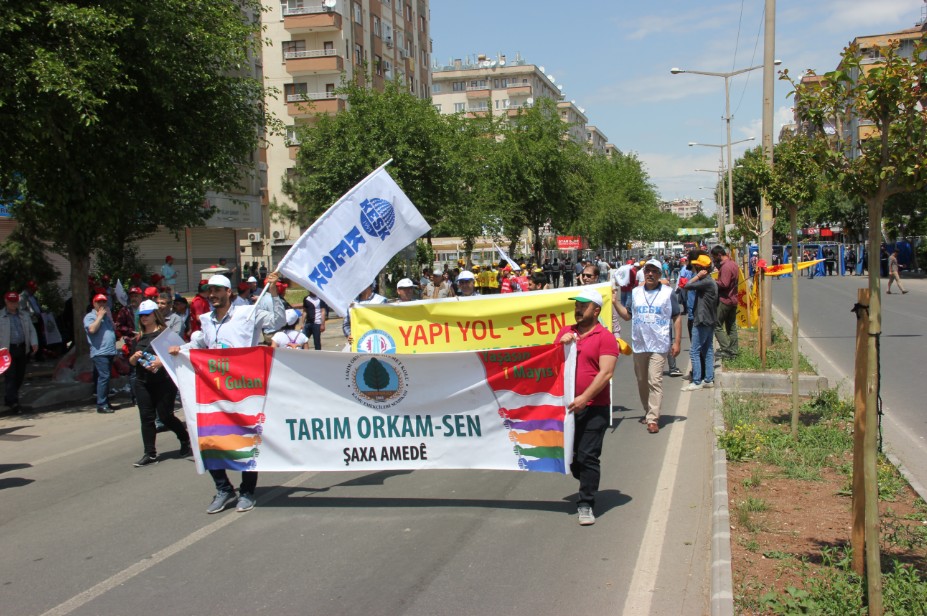 Fotoğraflarla Diyarbakır&rsquo;da 1 Mayıs